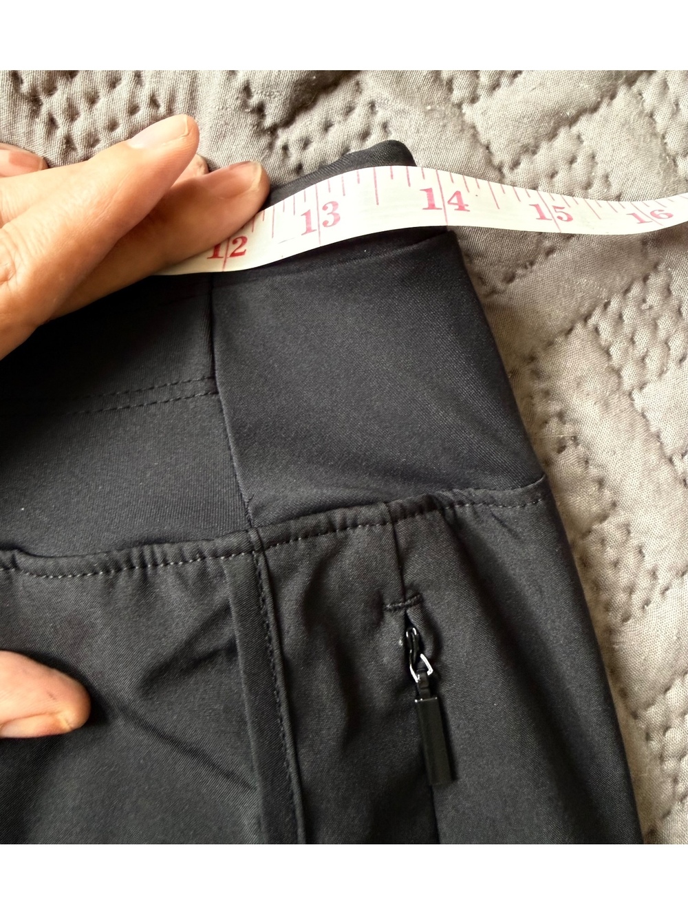 Willit Women’s Athletic Running Shorts Black Size S Zip Pockets - Picture 4 of 8